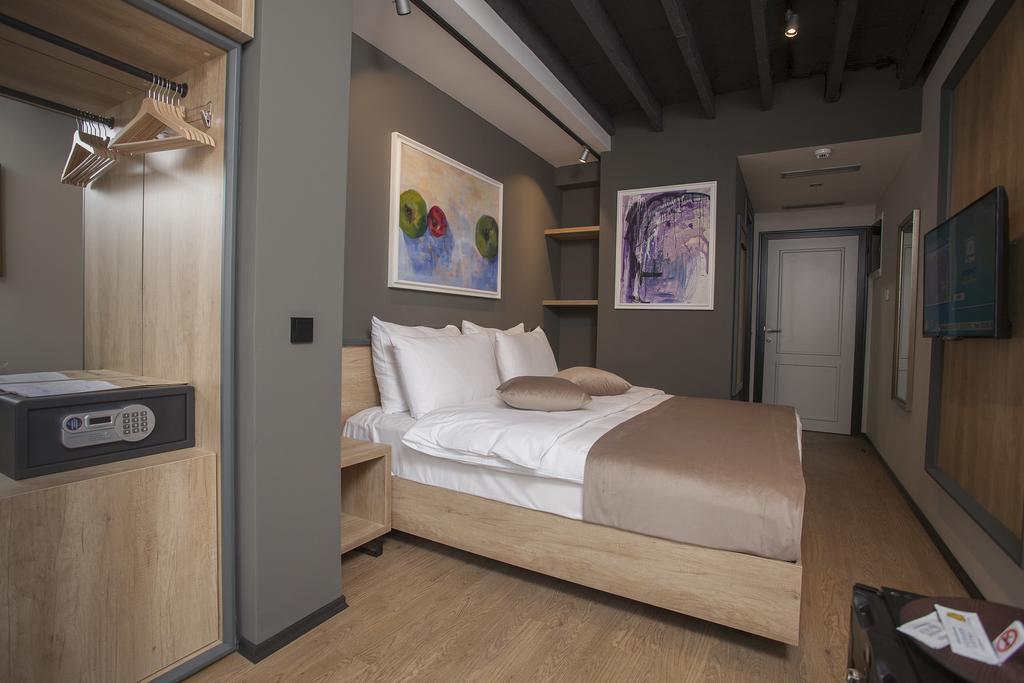 Solun'S Riverside Rooms Skopje Exterior foto